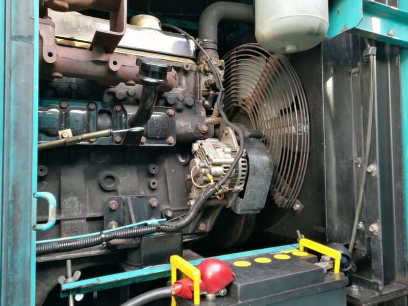 Дизельный генератор с наработкой Denyo Dca125 80 кВт